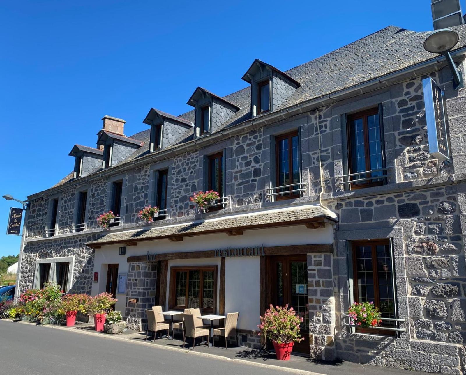 Hotel Restaurant Du Plomb Du Cantal Murat  Buitenkant foto